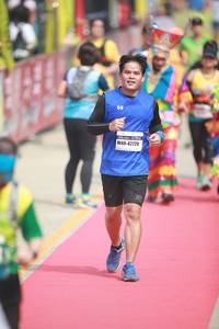 BIB: 42120
                            <button type="button" onclick="openModal(8233836)" class="btn btn-primary btn-sm float-right btn-popup" data-toggle="modal" data-target=".modal-high-quality">
                        <i class="fas fa-shopping-cart"></i> Add to Cart
                    </button>
                                            <button type="button" onclick="isThisMe(8233836, true)" class="btn btn-success btn-sm float-right btn-popup btn-isme hidden" data-toggle="tooltip" data-placement="bottom" title="นี่คือรูปของคุณใช่ไหม คลิกที่นี่เพื่อเอาเข้าอัลบั้ม">
                        <i class="fas fa-plus"></i> Add to album
                    </button>
                    <button type="button" onclick="isThisMe(8233836, false)" class="btn btn-warning btn-sm float-right btn-popup btn-isnotme hidden">
                        <i class="fas fa-ban"></i> Remove from album
                    </button>