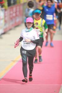 BIB: 40512
                            <button type="button" onclick="openModal(8234537)" class="btn btn-primary btn-sm float-right btn-popup" data-toggle="modal" data-target=".modal-high-quality">
                        <i class="fas fa-shopping-cart"></i> Add to Cart
                    </button>
                                            <button type="button" onclick="isThisMe(8234537, true)" class="btn btn-success btn-sm float-right btn-popup btn-isme hidden" data-toggle="tooltip" data-placement="bottom" title="นี่คือรูปของคุณใช่ไหม คลิกที่นี่เพื่อเอาเข้าอัลบั้ม">
                        <i class="fas fa-plus"></i> Add to album
                    </button>
                    <button type="button" onclick="isThisMe(8234537, false)" class="btn btn-warning btn-sm float-right btn-popup btn-isnotme hidden">
                        <i class="fas fa-ban"></i> Remove from album
                    </button>