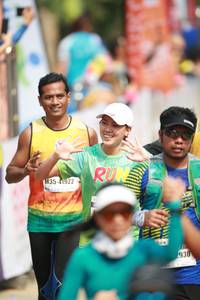 BIB: 41922, 930
                            <button type="button" onclick="openModal(8412324)" class="btn btn-primary btn-sm float-right btn-popup" data-toggle="modal" data-target=".modal-high-quality">
                        <i class="fas fa-shopping-cart"></i> Add to Cart
                    </button>
                                            <button type="button" onclick="isThisMe(8412324, true)" class="btn btn-success btn-sm float-right btn-popup btn-isme hidden" data-toggle="tooltip" data-placement="bottom" title="นี่คือรูปของคุณใช่ไหม คลิกที่นี่เพื่อเอาเข้าอัลบั้ม">
                        <i class="fas fa-plus"></i> Add to album
                    </button>
                    <button type="button" onclick="isThisMe(8412324, false)" class="btn btn-warning btn-sm float-right btn-popup btn-isnotme hidden">
                        <i class="fas fa-ban"></i> Remove from album
                    </button>