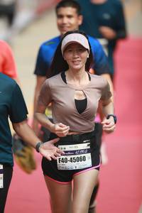 BIB: 421952, 45060
                            <button type="button" onclick="openModal(8318828)" class="btn btn-primary btn-sm float-right btn-popup" data-toggle="modal" data-target=".modal-high-quality">
                        <i class="fas fa-shopping-cart"></i> Add to Cart
                    </button>
                                            <button type="button" onclick="isThisMe(8318828, true)" class="btn btn-success btn-sm float-right btn-popup btn-isme hidden" data-toggle="tooltip" data-placement="bottom" title="นี่คือรูปของคุณใช่ไหม คลิกที่นี่เพื่อเอาเข้าอัลบั้ม">
                        <i class="fas fa-plus"></i> Add to album
                    </button>
                    <button type="button" onclick="isThisMe(8318828, false)" class="btn btn-warning btn-sm float-right btn-popup btn-isnotme hidden">
                        <i class="fas fa-ban"></i> Remove from album
                    </button>