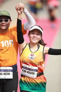 BIB: 100, 201, 421952, 45335, 46741
                            <button type="button" onclick="openModal(8413206)" class="btn btn-primary btn-sm float-right btn-popup" data-toggle="modal" data-target=".modal-high-quality">
                        <i class="fas fa-shopping-cart"></i> Add to Cart
                    </button>
                                            <button type="button" onclick="isThisMe(8413206, true)" class="btn btn-success btn-sm float-right btn-popup btn-isme hidden" data-toggle="tooltip" data-placement="bottom" title="นี่คือรูปของคุณใช่ไหม คลิกที่นี่เพื่อเอาเข้าอัลบั้ม">
                        <i class="fas fa-plus"></i> Add to album
                    </button>
                    <button type="button" onclick="isThisMe(8413206, false)" class="btn btn-warning btn-sm float-right btn-popup btn-isnotme hidden">
                        <i class="fas fa-ban"></i> Remove from album
                    </button>