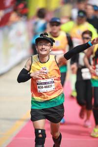 BIB: 46627
                            <button type="button" onclick="openModal(8410538)" class="btn btn-primary btn-sm float-right btn-popup" data-toggle="modal" data-target=".modal-high-quality">
                        <i class="fas fa-shopping-cart"></i> Add to Cart
                    </button>
                                            <button type="button" onclick="isThisMe(8410538, true)" class="btn btn-success btn-sm float-right btn-popup btn-isme hidden" data-toggle="tooltip" data-placement="bottom" title="นี่คือรูปของคุณใช่ไหม คลิกที่นี่เพื่อเอาเข้าอัลบั้ม">
                        <i class="fas fa-plus"></i> Add to album
                    </button>
                    <button type="button" onclick="isThisMe(8410538, false)" class="btn btn-warning btn-sm float-right btn-popup btn-isnotme hidden">
                        <i class="fas fa-ban"></i> Remove from album
                    </button>