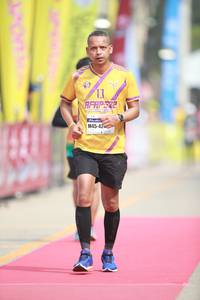 BIB: 424
                            <button type="button" onclick="openModal(8406369)" class="btn btn-primary btn-sm float-right btn-popup" data-toggle="modal" data-target=".modal-high-quality">
                        <i class="fas fa-shopping-cart"></i> Add to Cart
                    </button>
                                            <button type="button" onclick="isThisMe(8406369, true)" class="btn btn-success btn-sm float-right btn-popup btn-isme hidden" data-toggle="tooltip" data-placement="bottom" title="นี่คือรูปของคุณใช่ไหม คลิกที่นี่เพื่อเอาเข้าอัลบั้ม">
                        <i class="fas fa-plus"></i> Add to album
                    </button>
                    <button type="button" onclick="isThisMe(8406369, false)" class="btn btn-warning btn-sm float-right btn-popup btn-isnotme hidden">
                        <i class="fas fa-ban"></i> Remove from album
                    </button>