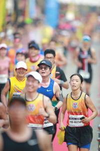 BIB: 4642, 40258
                            <button type="button" onclick="openModal(8135852)" class="btn btn-primary btn-sm float-right btn-popup" data-toggle="modal" data-target=".modal-high-quality">
                        <i class="fas fa-shopping-cart"></i> Add to Cart
                    </button>
                                            <button type="button" onclick="isThisMe(8135852, true)" class="btn btn-success btn-sm float-right btn-popup btn-isme hidden" data-toggle="tooltip" data-placement="bottom" title="นี่คือรูปของคุณใช่ไหม คลิกที่นี่เพื่อเอาเข้าอัลบั้ม">
                        <i class="fas fa-plus"></i> Add to album
                    </button>
                    <button type="button" onclick="isThisMe(8135852, false)" class="btn btn-warning btn-sm float-right btn-popup btn-isnotme hidden">
                        <i class="fas fa-ban"></i> Remove from album
                    </button>
