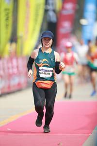 BIB: 40306
                            <button type="button" onclick="openModal(8404454)" class="btn btn-primary btn-sm float-right btn-popup" data-toggle="modal" data-target=".modal-high-quality">
                        <i class="fas fa-shopping-cart"></i> Add to Cart
                    </button>
                                            <button type="button" onclick="isThisMe(8404454, true)" class="btn btn-success btn-sm float-right btn-popup btn-isme hidden" data-toggle="tooltip" data-placement="bottom" title="นี่คือรูปของคุณใช่ไหม คลิกที่นี่เพื่อเอาเข้าอัลบั้ม">
                        <i class="fas fa-plus"></i> Add to album
                    </button>
                    <button type="button" onclick="isThisMe(8404454, false)" class="btn btn-warning btn-sm float-right btn-popup btn-isnotme hidden">
                        <i class="fas fa-ban"></i> Remove from album
                    </button>