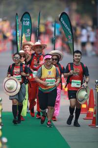 BIB: 400, 26542, 
                            <button type="button" onclick="openModal(8314668)" class="btn btn-primary btn-sm float-right btn-popup" data-toggle="modal" data-target=".modal-high-quality">
                        <i class="fas fa-shopping-cart"></i> Add to Cart
                    </button>
                                            <button type="button" onclick="isThisMe(8314668, true)" class="btn btn-success btn-sm float-right btn-popup btn-isme hidden" data-toggle="tooltip" data-placement="bottom" title="นี่คือรูปของคุณใช่ไหม คลิกที่นี่เพื่อเอาเข้าอัลบั้ม">
                        <i class="fas fa-plus"></i> Add to album
                    </button>
                    <button type="button" onclick="isThisMe(8314668, false)" class="btn btn-warning btn-sm float-right btn-popup btn-isnotme hidden">
                        <i class="fas fa-ban"></i> Remove from album
                    </button>