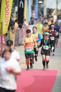 BIB: 45262
                            <button type="button" onclick="openModal(8315478)" class="btn btn-primary btn-sm float-right btn-popup" data-toggle="modal" data-target=".modal-high-quality">
                        <i class="fas fa-shopping-cart"></i> Add to Cart
                    </button>
                                            <button type="button" onclick="isThisMe(8315478, true)" class="btn btn-success btn-sm float-right btn-popup btn-isme hidden" data-toggle="tooltip" data-placement="bottom" title="นี่คือรูปของคุณใช่ไหม คลิกที่นี่เพื่อเอาเข้าอัลบั้ม">
                        <i class="fas fa-plus"></i> Add to album
                    </button>
                    <button type="button" onclick="isThisMe(8315478, false)" class="btn btn-warning btn-sm float-right btn-popup btn-isnotme hidden">
                        <i class="fas fa-ban"></i> Remove from album
                    </button>