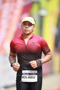 BIB: 1952, 40852
                            <button type="button" onclick="openModal(8406800)" class="btn btn-primary btn-sm float-right btn-popup" data-toggle="modal" data-target=".modal-high-quality">
                        <i class="fas fa-shopping-cart"></i> Add to Cart
                    </button>
                                            <button type="button" onclick="isThisMe(8406800, true)" class="btn btn-success btn-sm float-right btn-popup btn-isme hidden" data-toggle="tooltip" data-placement="bottom" title="นี่คือรูปของคุณใช่ไหม คลิกที่นี่เพื่อเอาเข้าอัลบั้ม">
                        <i class="fas fa-plus"></i> Add to album
                    </button>
                    <button type="button" onclick="isThisMe(8406800, false)" class="btn btn-warning btn-sm float-right btn-popup btn-isnotme hidden">
                        <i class="fas fa-ban"></i> Remove from album
                    </button>