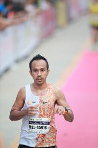 BIB: 1219, 45916
                            <button type="button" onclick="openModal(7567764)" class="btn btn-primary btn-sm float-right btn-popup" data-toggle="modal" data-target=".modal-high-quality">
                        <i class="fas fa-shopping-cart"></i> Add to Cart
                    </button>
                                            <button type="button" onclick="isThisMe(7567764, true)" class="btn btn-success btn-sm float-right btn-popup btn-isme hidden" data-toggle="tooltip" data-placement="bottom" title="นี่คือรูปของคุณใช่ไหม คลิกที่นี่เพื่อเอาเข้าอัลบั้ม">
                        <i class="fas fa-plus"></i> Add to album
                    </button>
                    <button type="button" onclick="isThisMe(7567764, false)" class="btn btn-warning btn-sm float-right btn-popup btn-isnotme hidden">
                        <i class="fas fa-ban"></i> Remove from album
                    </button>