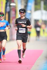 BIB: 45554
                            <button type="button" onclick="openModal(8407298)" class="btn btn-primary btn-sm float-right btn-popup" data-toggle="modal" data-target=".modal-high-quality">
                        <i class="fas fa-shopping-cart"></i> Add to Cart
                    </button>
                                            <button type="button" onclick="isThisMe(8407298, true)" class="btn btn-success btn-sm float-right btn-popup btn-isme hidden" data-toggle="tooltip" data-placement="bottom" title="นี่คือรูปของคุณใช่ไหม คลิกที่นี่เพื่อเอาเข้าอัลบั้ม">
                        <i class="fas fa-plus"></i> Add to album
                    </button>
                    <button type="button" onclick="isThisMe(8407298, false)" class="btn btn-warning btn-sm float-right btn-popup btn-isnotme hidden">
                        <i class="fas fa-ban"></i> Remove from album
                    </button>