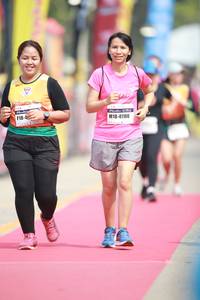 BIB: 41100
                            <button type="button" onclick="openModal(8406680)" class="btn btn-primary btn-sm float-right btn-popup" data-toggle="modal" data-target=".modal-high-quality">
                        <i class="fas fa-shopping-cart"></i> Add to Cart
                    </button>
                                            <button type="button" onclick="isThisMe(8406680, true)" class="btn btn-success btn-sm float-right btn-popup btn-isme hidden" data-toggle="tooltip" data-placement="bottom" title="นี่คือรูปของคุณใช่ไหม คลิกที่นี่เพื่อเอาเข้าอัลบั้ม">
                        <i class="fas fa-plus"></i> Add to album
                    </button>
                    <button type="button" onclick="isThisMe(8406680, false)" class="btn btn-warning btn-sm float-right btn-popup btn-isnotme hidden">
                        <i class="fas fa-ban"></i> Remove from album
                    </button>