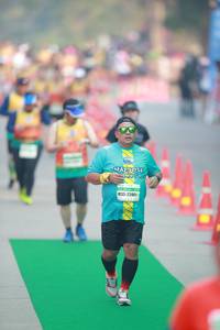 BIB: 22401, , 
                            <button type="button" onclick="openModal(8156836)" class="btn btn-primary btn-sm float-right btn-popup" data-toggle="modal" data-target=".modal-high-quality">
                        <i class="fas fa-shopping-cart"></i> Add to Cart
                    </button>
                                            <button type="button" onclick="isThisMe(8156836, true)" class="btn btn-success btn-sm float-right btn-popup btn-isme hidden" data-toggle="tooltip" data-placement="bottom" title="นี่คือรูปของคุณใช่ไหม คลิกที่นี่เพื่อเอาเข้าอัลบั้ม">
                        <i class="fas fa-plus"></i> Add to album
                    </button>
                    <button type="button" onclick="isThisMe(8156836, false)" class="btn btn-warning btn-sm float-right btn-popup btn-isnotme hidden">
                        <i class="fas fa-ban"></i> Remove from album
                    </button>