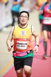 BIB: 121, 47413
                            <button type="button" onclick="openModal(8409960)" class="btn btn-primary btn-sm float-right btn-popup" data-toggle="modal" data-target=".modal-high-quality">
                        <i class="fas fa-shopping-cart"></i> Add to Cart
                    </button>
                                            <button type="button" onclick="isThisMe(8409960, true)" class="btn btn-success btn-sm float-right btn-popup btn-isme hidden" data-toggle="tooltip" data-placement="bottom" title="นี่คือรูปของคุณใช่ไหม คลิกที่นี่เพื่อเอาเข้าอัลบั้ม">
                        <i class="fas fa-plus"></i> Add to album
                    </button>
                    <button type="button" onclick="isThisMe(8409960, false)" class="btn btn-warning btn-sm float-right btn-popup btn-isnotme hidden">
                        <i class="fas fa-ban"></i> Remove from album
                    </button>