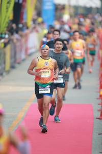 BIB: 42235
                            <button type="button" onclick="openModal(8194295)" class="btn btn-primary btn-sm float-right btn-popup" data-toggle="modal" data-target=".modal-high-quality">
                        <i class="fas fa-shopping-cart"></i> Add to Cart
                    </button>
                                            <button type="button" onclick="isThisMe(8194295, true)" class="btn btn-success btn-sm float-right btn-popup btn-isme hidden" data-toggle="tooltip" data-placement="bottom" title="นี่คือรูปของคุณใช่ไหม คลิกที่นี่เพื่อเอาเข้าอัลบั้ม">
                        <i class="fas fa-plus"></i> Add to album
                    </button>
                    <button type="button" onclick="isThisMe(8194295, false)" class="btn btn-warning btn-sm float-right btn-popup btn-isnotme hidden">
                        <i class="fas fa-ban"></i> Remove from album
                    </button>
