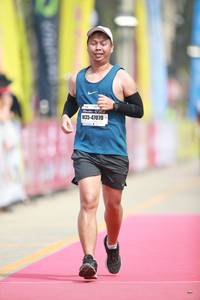 BIB: 47070
                            <button type="button" onclick="openModal(8407649)" class="btn btn-primary btn-sm float-right btn-popup" data-toggle="modal" data-target=".modal-high-quality">
                        <i class="fas fa-shopping-cart"></i> Add to Cart
                    </button>
                                            <button type="button" onclick="isThisMe(8407649, true)" class="btn btn-success btn-sm float-right btn-popup btn-isme hidden" data-toggle="tooltip" data-placement="bottom" title="นี่คือรูปของคุณใช่ไหม คลิกที่นี่เพื่อเอาเข้าอัลบั้ม">
                        <i class="fas fa-plus"></i> Add to album
                    </button>
                    <button type="button" onclick="isThisMe(8407649, false)" class="btn btn-warning btn-sm float-right btn-popup btn-isnotme hidden">
                        <i class="fas fa-ban"></i> Remove from album
                    </button>