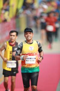 BIB: 42244
                            <button type="button" onclick="openModal(8216889)" class="btn btn-primary btn-sm float-right btn-popup" data-toggle="modal" data-target=".modal-high-quality">
                        <i class="fas fa-shopping-cart"></i> Add to Cart
                    </button>
                                            <button type="button" onclick="isThisMe(8216889, true)" class="btn btn-success btn-sm float-right btn-popup btn-isme hidden" data-toggle="tooltip" data-placement="bottom" title="นี่คือรูปของคุณใช่ไหม คลิกที่นี่เพื่อเอาเข้าอัลบั้ม">
                        <i class="fas fa-plus"></i> Add to album
                    </button>
                    <button type="button" onclick="isThisMe(8216889, false)" class="btn btn-warning btn-sm float-right btn-popup btn-isnotme hidden">
                        <i class="fas fa-ban"></i> Remove from album
                    </button>