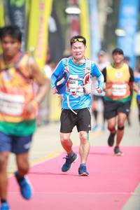 BIB: 5571
                            <button type="button" onclick="openModal(8407654)" class="btn btn-primary btn-sm float-right btn-popup" data-toggle="modal" data-target=".modal-high-quality">
                        <i class="fas fa-shopping-cart"></i> Add to Cart
                    </button>
                                            <button type="button" onclick="isThisMe(8407654, true)" class="btn btn-success btn-sm float-right btn-popup btn-isme hidden" data-toggle="tooltip" data-placement="bottom" title="นี่คือรูปของคุณใช่ไหม คลิกที่นี่เพื่อเอาเข้าอัลบั้ม">
                        <i class="fas fa-plus"></i> Add to album
                    </button>
                    <button type="button" onclick="isThisMe(8407654, false)" class="btn btn-warning btn-sm float-right btn-popup btn-isnotme hidden">
                        <i class="fas fa-ban"></i> Remove from album
                    </button>