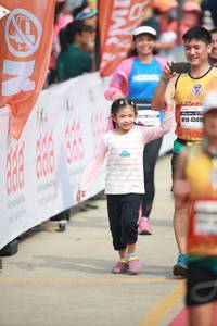 BIB: 4589
                            <button type="button" onclick="openModal(8403874)" class="btn btn-primary btn-sm float-right btn-popup" data-toggle="modal" data-target=".modal-high-quality">
                        <i class="fas fa-shopping-cart"></i> Add to Cart
                    </button>
                                            <button type="button" onclick="isThisMe(8403874, true)" class="btn btn-success btn-sm float-right btn-popup btn-isme hidden" data-toggle="tooltip" data-placement="bottom" title="นี่คือรูปของคุณใช่ไหม คลิกที่นี่เพื่อเอาเข้าอัลบั้ม">
                        <i class="fas fa-plus"></i> Add to album
                    </button>
                    <button type="button" onclick="isThisMe(8403874, false)" class="btn btn-warning btn-sm float-right btn-popup btn-isnotme hidden">
                        <i class="fas fa-ban"></i> Remove from album
                    </button>