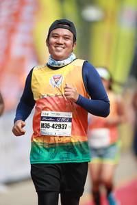 BIB: 195, 42937
                            <button type="button" onclick="openModal(8404239)" class="btn btn-primary btn-sm float-right btn-popup" data-toggle="modal" data-target=".modal-high-quality">
                        <i class="fas fa-shopping-cart"></i> Add to Cart
                    </button>
                                            <button type="button" onclick="isThisMe(8404239, true)" class="btn btn-success btn-sm float-right btn-popup btn-isme hidden" data-toggle="tooltip" data-placement="bottom" title="นี่คือรูปของคุณใช่ไหม คลิกที่นี่เพื่อเอาเข้าอัลบั้ม">
                        <i class="fas fa-plus"></i> Add to album
                    </button>
                    <button type="button" onclick="isThisMe(8404239, false)" class="btn btn-warning btn-sm float-right btn-popup btn-isnotme hidden">
                        <i class="fas fa-ban"></i> Remove from album
                    </button>