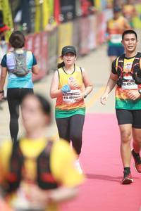 BIB: 42579, 406
                            <button type="button" onclick="openModal(8233134)" class="btn btn-primary btn-sm float-right btn-popup" data-toggle="modal" data-target=".modal-high-quality">
                        <i class="fas fa-shopping-cart"></i> Add to Cart
                    </button>
                                            <button type="button" onclick="isThisMe(8233134, true)" class="btn btn-success btn-sm float-right btn-popup btn-isme hidden" data-toggle="tooltip" data-placement="bottom" title="นี่คือรูปของคุณใช่ไหม คลิกที่นี่เพื่อเอาเข้าอัลบั้ม">
                        <i class="fas fa-plus"></i> Add to album
                    </button>
                    <button type="button" onclick="isThisMe(8233134, false)" class="btn btn-warning btn-sm float-right btn-popup btn-isnotme hidden">
                        <i class="fas fa-ban"></i> Remove from album
                    </button>