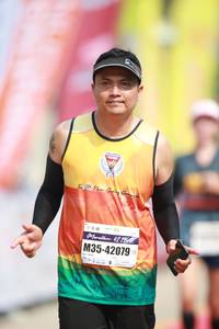 BIB: 4219, 42079
                            <button type="button" onclick="openModal(8406069)" class="btn btn-primary btn-sm float-right btn-popup" data-toggle="modal" data-target=".modal-high-quality">
                        <i class="fas fa-shopping-cart"></i> Add to Cart
                    </button>
                                            <button type="button" onclick="isThisMe(8406069, true)" class="btn btn-success btn-sm float-right btn-popup btn-isme hidden" data-toggle="tooltip" data-placement="bottom" title="นี่คือรูปของคุณใช่ไหม คลิกที่นี่เพื่อเอาเข้าอัลบั้ม">
                        <i class="fas fa-plus"></i> Add to album
                    </button>
                    <button type="button" onclick="isThisMe(8406069, false)" class="btn btn-warning btn-sm float-right btn-popup btn-isnotme hidden">
                        <i class="fas fa-ban"></i> Remove from album
                    </button>