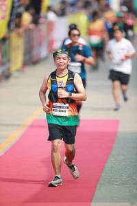 BIB: 42442
                            <button type="button" onclick="openModal(8315319)" class="btn btn-primary btn-sm float-right btn-popup" data-toggle="modal" data-target=".modal-high-quality">
                        <i class="fas fa-shopping-cart"></i> Add to Cart
                    </button>
                                            <button type="button" onclick="isThisMe(8315319, true)" class="btn btn-success btn-sm float-right btn-popup btn-isme hidden" data-toggle="tooltip" data-placement="bottom" title="นี่คือรูปของคุณใช่ไหม คลิกที่นี่เพื่อเอาเข้าอัลบั้ม">
                        <i class="fas fa-plus"></i> Add to album
                    </button>
                    <button type="button" onclick="isThisMe(8315319, false)" class="btn btn-warning btn-sm float-right btn-popup btn-isnotme hidden">
                        <i class="fas fa-ban"></i> Remove from album
                    </button>