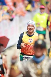 BIB: 4721
                            <button type="button" onclick="openModal(8412974)" class="btn btn-primary btn-sm float-right btn-popup" data-toggle="modal" data-target=".modal-high-quality">
                        <i class="fas fa-shopping-cart"></i> Add to Cart
                    </button>
                                            <button type="button" onclick="isThisMe(8412974, true)" class="btn btn-success btn-sm float-right btn-popup btn-isme hidden" data-toggle="tooltip" data-placement="bottom" title="นี่คือรูปของคุณใช่ไหม คลิกที่นี่เพื่อเอาเข้าอัลบั้ม">
                        <i class="fas fa-plus"></i> Add to album
                    </button>
                    <button type="button" onclick="isThisMe(8412974, false)" class="btn btn-warning btn-sm float-right btn-popup btn-isnotme hidden">
                        <i class="fas fa-ban"></i> Remove from album
                    </button>