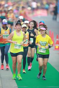 BIB: 21081, 2150, 26192
                            <button type="button" onclick="openModal(8142938)" class="btn btn-primary btn-sm float-right btn-popup" data-toggle="modal" data-target=".modal-high-quality">
                        <i class="fas fa-shopping-cart"></i> Add to Cart
                    </button>
                                            <button type="button" onclick="isThisMe(8142938, true)" class="btn btn-success btn-sm float-right btn-popup btn-isme hidden" data-toggle="tooltip" data-placement="bottom" title="นี่คือรูปของคุณใช่ไหม คลิกที่นี่เพื่อเอาเข้าอัลบั้ม">
                        <i class="fas fa-plus"></i> Add to album
                    </button>
                    <button type="button" onclick="isThisMe(8142938, false)" class="btn btn-warning btn-sm float-right btn-popup btn-isnotme hidden">
                        <i class="fas fa-ban"></i> Remove from album
                    </button>