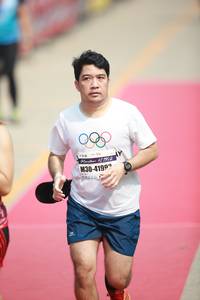 BIB: 2192, 41999
                            <button type="button" onclick="openModal(8409319)" class="btn btn-primary btn-sm float-right btn-popup" data-toggle="modal" data-target=".modal-high-quality">
                        <i class="fas fa-shopping-cart"></i> Add to Cart
                    </button>
                                            <button type="button" onclick="isThisMe(8409319, true)" class="btn btn-success btn-sm float-right btn-popup btn-isme hidden" data-toggle="tooltip" data-placement="bottom" title="นี่คือรูปของคุณใช่ไหม คลิกที่นี่เพื่อเอาเข้าอัลบั้ม">
                        <i class="fas fa-plus"></i> Add to album
                    </button>
                    <button type="button" onclick="isThisMe(8409319, false)" class="btn btn-warning btn-sm float-right btn-popup btn-isnotme hidden">
                        <i class="fas fa-ban"></i> Remove from album
                    </button>