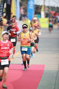 BIB: 425
                            <button type="button" onclick="openModal(8315149)" class="btn btn-primary btn-sm float-right btn-popup" data-toggle="modal" data-target=".modal-high-quality">
                        <i class="fas fa-shopping-cart"></i> Add to Cart
                    </button>
                                            <button type="button" onclick="isThisMe(8315149, true)" class="btn btn-success btn-sm float-right btn-popup btn-isme hidden" data-toggle="tooltip" data-placement="bottom" title="นี่คือรูปของคุณใช่ไหม คลิกที่นี่เพื่อเอาเข้าอัลบั้ม">
                        <i class="fas fa-plus"></i> Add to album
                    </button>
                    <button type="button" onclick="isThisMe(8315149, false)" class="btn btn-warning btn-sm float-right btn-popup btn-isnotme hidden">
                        <i class="fas fa-ban"></i> Remove from album
                    </button>