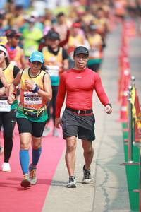 BIB: 46260
                            <button type="button" onclick="openModal(8412054)" class="btn btn-primary btn-sm float-right btn-popup" data-toggle="modal" data-target=".modal-high-quality">
                        <i class="fas fa-shopping-cart"></i> Add to Cart
                    </button>
                                            <button type="button" onclick="isThisMe(8412054, true)" class="btn btn-success btn-sm float-right btn-popup btn-isme hidden" data-toggle="tooltip" data-placement="bottom" title="นี่คือรูปของคุณใช่ไหม คลิกที่นี่เพื่อเอาเข้าอัลบั้ม">
                        <i class="fas fa-plus"></i> Add to album
                    </button>
                    <button type="button" onclick="isThisMe(8412054, false)" class="btn btn-warning btn-sm float-right btn-popup btn-isnotme hidden">
                        <i class="fas fa-ban"></i> Remove from album
                    </button>