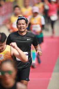 BIB: 
                            <button type="button" onclick="openModal(8319130)" class="btn btn-primary btn-sm float-right btn-popup" data-toggle="modal" data-target=".modal-high-quality">
                        <i class="fas fa-shopping-cart"></i> Add to Cart
                    </button>
                                            <button type="button" onclick="isThisMe(8319130, true)" class="btn btn-success btn-sm float-right btn-popup btn-isme hidden" data-toggle="tooltip" data-placement="bottom" title="นี่คือรูปของคุณใช่ไหม คลิกที่นี่เพื่อเอาเข้าอัลบั้ม">
                        <i class="fas fa-plus"></i> Add to album
                    </button>
                    <button type="button" onclick="isThisMe(8319130, false)" class="btn btn-warning btn-sm float-right btn-popup btn-isnotme hidden">
                        <i class="fas fa-ban"></i> Remove from album
                    </button>