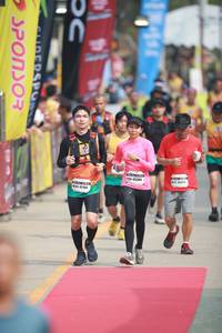 BIB: 
                            <button type="button" onclick="openModal(8319451)" class="btn btn-primary btn-sm float-right btn-popup" data-toggle="modal" data-target=".modal-high-quality">
                        <i class="fas fa-shopping-cart"></i> Add to Cart
                    </button>
                                            <button type="button" onclick="isThisMe(8319451, true)" class="btn btn-success btn-sm float-right btn-popup btn-isme hidden" data-toggle="tooltip" data-placement="bottom" title="นี่คือรูปของคุณใช่ไหม คลิกที่นี่เพื่อเอาเข้าอัลบั้ม">
                        <i class="fas fa-plus"></i> Add to album
                    </button>
                    <button type="button" onclick="isThisMe(8319451, false)" class="btn btn-warning btn-sm float-right btn-popup btn-isnotme hidden">
                        <i class="fas fa-ban"></i> Remove from album
                    </button>