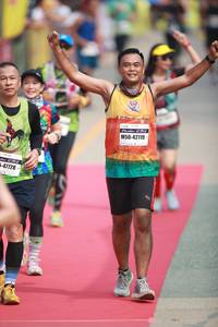 BIB: 42119, 47728
                            <button type="button" onclick="openModal(8339300)" class="btn btn-primary btn-sm float-right btn-popup" data-toggle="modal" data-target=".modal-high-quality">
                        <i class="fas fa-shopping-cart"></i> Add to Cart
                    </button>
                                            <button type="button" onclick="isThisMe(8339300, true)" class="btn btn-success btn-sm float-right btn-popup btn-isme hidden" data-toggle="tooltip" data-placement="bottom" title="นี่คือรูปของคุณใช่ไหม คลิกที่นี่เพื่อเอาเข้าอัลบั้ม">
                        <i class="fas fa-plus"></i> Add to album
                    </button>
                    <button type="button" onclick="isThisMe(8339300, false)" class="btn btn-warning btn-sm float-right btn-popup btn-isnotme hidden">
                        <i class="fas fa-ban"></i> Remove from album
                    </button>