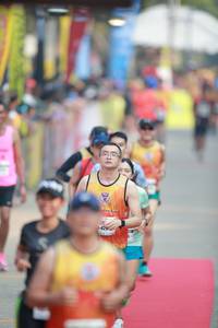 BIB: 426
                            <button type="button" onclick="openModal(8196122)" class="btn btn-primary btn-sm float-right btn-popup" data-toggle="modal" data-target=".modal-high-quality">
                        <i class="fas fa-shopping-cart"></i> Add to Cart
                    </button>
                                            <button type="button" onclick="isThisMe(8196122, true)" class="btn btn-success btn-sm float-right btn-popup btn-isme hidden" data-toggle="tooltip" data-placement="bottom" title="นี่คือรูปของคุณใช่ไหม คลิกที่นี่เพื่อเอาเข้าอัลบั้ม">
                        <i class="fas fa-plus"></i> Add to album
                    </button>
                    <button type="button" onclick="isThisMe(8196122, false)" class="btn btn-warning btn-sm float-right btn-popup btn-isnotme hidden">
                        <i class="fas fa-ban"></i> Remove from album
                    </button>