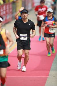 BIB: 42526
                            <button type="button" onclick="openModal(8403156)" class="btn btn-primary btn-sm float-right btn-popup" data-toggle="modal" data-target=".modal-high-quality">
                        <i class="fas fa-shopping-cart"></i> Add to Cart
                    </button>
                                            <button type="button" onclick="isThisMe(8403156, true)" class="btn btn-success btn-sm float-right btn-popup btn-isme hidden" data-toggle="tooltip" data-placement="bottom" title="นี่คือรูปของคุณใช่ไหม คลิกที่นี่เพื่อเอาเข้าอัลบั้ม">
                        <i class="fas fa-plus"></i> Add to album
                    </button>
                    <button type="button" onclick="isThisMe(8403156, false)" class="btn btn-warning btn-sm float-right btn-popup btn-isnotme hidden">
                        <i class="fas fa-ban"></i> Remove from album
                    </button>