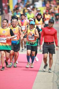 BIB: 46260, 043881
                            <button type="button" onclick="openModal(8412025)" class="btn btn-primary btn-sm float-right btn-popup" data-toggle="modal" data-target=".modal-high-quality">
                        <i class="fas fa-shopping-cart"></i> Add to Cart
                    </button>
                                            <button type="button" onclick="isThisMe(8412025, true)" class="btn btn-success btn-sm float-right btn-popup btn-isme hidden" data-toggle="tooltip" data-placement="bottom" title="นี่คือรูปของคุณใช่ไหม คลิกที่นี่เพื่อเอาเข้าอัลบั้ม">
                        <i class="fas fa-plus"></i> Add to album
                    </button>
                    <button type="button" onclick="isThisMe(8412025, false)" class="btn btn-warning btn-sm float-right btn-popup btn-isnotme hidden">
                        <i class="fas fa-ban"></i> Remove from album
                    </button>