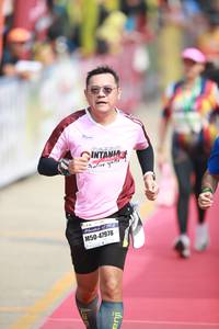 BIB: 47978
                            <button type="button" onclick="openModal(8309539)" class="btn btn-primary btn-sm float-right btn-popup" data-toggle="modal" data-target=".modal-high-quality">
                        <i class="fas fa-shopping-cart"></i> Add to Cart
                    </button>
                                            <button type="button" onclick="isThisMe(8309539, true)" class="btn btn-success btn-sm float-right btn-popup btn-isme hidden" data-toggle="tooltip" data-placement="bottom" title="นี่คือรูปของคุณใช่ไหม คลิกที่นี่เพื่อเอาเข้าอัลบั้ม">
                        <i class="fas fa-plus"></i> Add to album
                    </button>
                    <button type="button" onclick="isThisMe(8309539, false)" class="btn btn-warning btn-sm float-right btn-popup btn-isnotme hidden">
                        <i class="fas fa-ban"></i> Remove from album
                    </button>