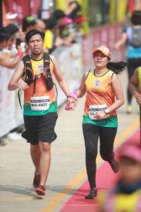 BIB: 41622
                            <button type="button" onclick="openModal(8229750)" class="btn btn-primary btn-sm float-right btn-popup" data-toggle="modal" data-target=".modal-high-quality">
                        <i class="fas fa-shopping-cart"></i> Add to Cart
                    </button>
                                            <button type="button" onclick="isThisMe(8229750, true)" class="btn btn-success btn-sm float-right btn-popup btn-isme hidden" data-toggle="tooltip" data-placement="bottom" title="นี่คือรูปของคุณใช่ไหม คลิกที่นี่เพื่อเอาเข้าอัลบั้ม">
                        <i class="fas fa-plus"></i> Add to album
                    </button>
                    <button type="button" onclick="isThisMe(8229750, false)" class="btn btn-warning btn-sm float-right btn-popup btn-isnotme hidden">
                        <i class="fas fa-ban"></i> Remove from album
                    </button>