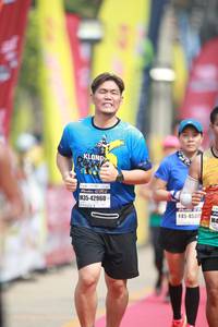 BIB: 42960, 4537
                            <button type="button" onclick="openModal(8405067)" class="btn btn-primary btn-sm float-right btn-popup" data-toggle="modal" data-target=".modal-high-quality">
                        <i class="fas fa-shopping-cart"></i> Add to Cart
                    </button>
                                            <button type="button" onclick="isThisMe(8405067, true)" class="btn btn-success btn-sm float-right btn-popup btn-isme hidden" data-toggle="tooltip" data-placement="bottom" title="นี่คือรูปของคุณใช่ไหม คลิกที่นี่เพื่อเอาเข้าอัลบั้ม">
                        <i class="fas fa-plus"></i> Add to album
                    </button>
                    <button type="button" onclick="isThisMe(8405067, false)" class="btn btn-warning btn-sm float-right btn-popup btn-isnotme hidden">
                        <i class="fas fa-ban"></i> Remove from album
                    </button>