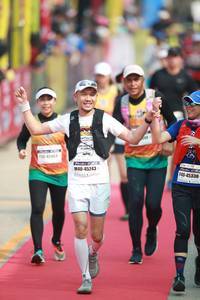 BIB: 45243, 45330
                            <button type="button" onclick="openModal(8222521)" class="btn btn-primary btn-sm float-right btn-popup" data-toggle="modal" data-target=".modal-high-quality">
                        <i class="fas fa-shopping-cart"></i> Add to Cart
                    </button>
                                            <button type="button" onclick="isThisMe(8222521, true)" class="btn btn-success btn-sm float-right btn-popup btn-isme hidden" data-toggle="tooltip" data-placement="bottom" title="นี่คือรูปของคุณใช่ไหม คลิกที่นี่เพื่อเอาเข้าอัลบั้ม">
                        <i class="fas fa-plus"></i> Add to album
                    </button>
                    <button type="button" onclick="isThisMe(8222521, false)" class="btn btn-warning btn-sm float-right btn-popup btn-isnotme hidden">
                        <i class="fas fa-ban"></i> Remove from album
                    </button>