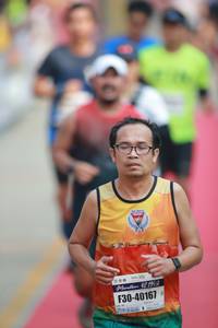 BIB: 1219, 40167
                            <button type="button" onclick="openModal(8197101)" class="btn btn-primary btn-sm float-right btn-popup" data-toggle="modal" data-target=".modal-high-quality">
                        <i class="fas fa-shopping-cart"></i> Add to Cart
                    </button>
                                            <button type="button" onclick="isThisMe(8197101, true)" class="btn btn-success btn-sm float-right btn-popup btn-isme hidden" data-toggle="tooltip" data-placement="bottom" title="นี่คือรูปของคุณใช่ไหม คลิกที่นี่เพื่อเอาเข้าอัลบั้ม">
                        <i class="fas fa-plus"></i> Add to album
                    </button>
                    <button type="button" onclick="isThisMe(8197101, false)" class="btn btn-warning btn-sm float-right btn-popup btn-isnotme hidden">
                        <i class="fas fa-ban"></i> Remove from album
                    </button>