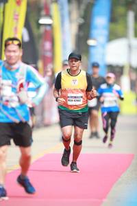 BIB: 42662
                            <button type="button" onclick="openModal(8407667)" class="btn btn-primary btn-sm float-right btn-popup" data-toggle="modal" data-target=".modal-high-quality">
                        <i class="fas fa-shopping-cart"></i> Add to Cart
                    </button>
                                            <button type="button" onclick="isThisMe(8407667, true)" class="btn btn-success btn-sm float-right btn-popup btn-isme hidden" data-toggle="tooltip" data-placement="bottom" title="นี่คือรูปของคุณใช่ไหม คลิกที่นี่เพื่อเอาเข้าอัลบั้ม">
                        <i class="fas fa-plus"></i> Add to album
                    </button>
                    <button type="button" onclick="isThisMe(8407667, false)" class="btn btn-warning btn-sm float-right btn-popup btn-isnotme hidden">
                        <i class="fas fa-ban"></i> Remove from album
                    </button>