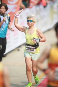 BIB: 40207
                            <button type="button" onclick="openModal(8318633)" class="btn btn-primary btn-sm float-right btn-popup" data-toggle="modal" data-target=".modal-high-quality">
                        <i class="fas fa-shopping-cart"></i> Add to Cart
                    </button>
                                            <button type="button" onclick="isThisMe(8318633, true)" class="btn btn-success btn-sm float-right btn-popup btn-isme hidden" data-toggle="tooltip" data-placement="bottom" title="นี่คือรูปของคุณใช่ไหม คลิกที่นี่เพื่อเอาเข้าอัลบั้ม">
                        <i class="fas fa-plus"></i> Add to album
                    </button>
                    <button type="button" onclick="isThisMe(8318633, false)" class="btn btn-warning btn-sm float-right btn-popup btn-isnotme hidden">
                        <i class="fas fa-ban"></i> Remove from album
                    </button>