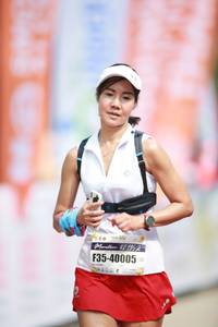 BIB: 1952, 40005
                            <button type="button" onclick="openModal(8404741)" class="btn btn-primary btn-sm float-right btn-popup" data-toggle="modal" data-target=".modal-high-quality">
                        <i class="fas fa-shopping-cart"></i> Add to Cart
                    </button>
                                            <button type="button" onclick="isThisMe(8404741, true)" class="btn btn-success btn-sm float-right btn-popup btn-isme hidden" data-toggle="tooltip" data-placement="bottom" title="นี่คือรูปของคุณใช่ไหม คลิกที่นี่เพื่อเอาเข้าอัลบั้ม">
                        <i class="fas fa-plus"></i> Add to album
                    </button>
                    <button type="button" onclick="isThisMe(8404741, false)" class="btn btn-warning btn-sm float-right btn-popup btn-isnotme hidden">
                        <i class="fas fa-ban"></i> Remove from album
                    </button>