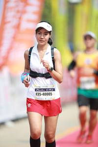 BIB: 12195, 40005
                            <button type="button" onclick="openModal(8404727)" class="btn btn-primary btn-sm float-right btn-popup" data-toggle="modal" data-target=".modal-high-quality">
                        <i class="fas fa-shopping-cart"></i> Add to Cart
                    </button>
                                            <button type="button" onclick="isThisMe(8404727, true)" class="btn btn-success btn-sm float-right btn-popup btn-isme hidden" data-toggle="tooltip" data-placement="bottom" title="นี่คือรูปของคุณใช่ไหม คลิกที่นี่เพื่อเอาเข้าอัลบั้ม">
                        <i class="fas fa-plus"></i> Add to album
                    </button>
                    <button type="button" onclick="isThisMe(8404727, false)" class="btn btn-warning btn-sm float-right btn-popup btn-isnotme hidden">
                        <i class="fas fa-ban"></i> Remove from album
                    </button>