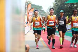 BIB: 4658, 47838, 4102, 45189
                            <button type="button" onclick="openModal(7386593)" class="btn btn-primary btn-sm float-right btn-popup" data-toggle="modal" data-target=".modal-high-quality">
                        <i class="fas fa-shopping-cart"></i> Add to Cart
                    </button>
                                            <button type="button" onclick="isThisMe(7386593, true)" class="btn btn-success btn-sm float-right btn-popup btn-isme hidden" data-toggle="tooltip" data-placement="bottom" title="นี่คือรูปของคุณใช่ไหม คลิกที่นี่เพื่อเอาเข้าอัลบั้ม">
                        <i class="fas fa-plus"></i> Add to album
                    </button>
                    <button type="button" onclick="isThisMe(7386593, false)" class="btn btn-warning btn-sm float-right btn-popup btn-isnotme hidden">
                        <i class="fas fa-ban"></i> Remove from album
                    </button>