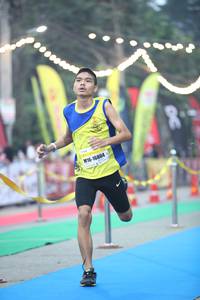 BIB: 16804
                            <button type="button" onclick="openModal(8491577)" class="btn btn-primary btn-sm float-right btn-popup" data-toggle="modal" data-target=".modal-high-quality">
                        <i class="fas fa-shopping-cart"></i> Add to Cart
                    </button>
                                            <button type="button" onclick="isThisMe(8491577, true)" class="btn btn-success btn-sm float-right btn-popup btn-isme hidden" data-toggle="tooltip" data-placement="bottom" title="นี่คือรูปของคุณใช่ไหม คลิกที่นี่เพื่อเอาเข้าอัลบั้ม">
                        <i class="fas fa-plus"></i> Add to album
                    </button>
                    <button type="button" onclick="isThisMe(8491577, false)" class="btn btn-warning btn-sm float-right btn-popup btn-isnotme hidden">
                        <i class="fas fa-ban"></i> Remove from album
                    </button>