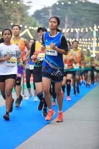 BIB: 16729, 17624
                            <button type="button" onclick="openModal(7526089)" class="btn btn-primary btn-sm float-right btn-popup" data-toggle="modal" data-target=".modal-high-quality">
                        <i class="fas fa-shopping-cart"></i> Add to Cart
                    </button>
                                            <button type="button" onclick="isThisMe(7526089, true)" class="btn btn-success btn-sm float-right btn-popup btn-isme hidden" data-toggle="tooltip" data-placement="bottom" title="นี่คือรูปของคุณใช่ไหม คลิกที่นี่เพื่อเอาเข้าอัลบั้ม">
                        <i class="fas fa-plus"></i> Add to album
                    </button>
                    <button type="button" onclick="isThisMe(7526089, false)" class="btn btn-warning btn-sm float-right btn-popup btn-isnotme hidden">
                        <i class="fas fa-ban"></i> Remove from album
                    </button>