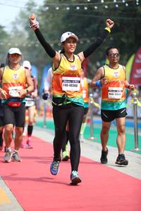 BIB: 11432, 40360, 47698
                            <button type="button" onclick="openModal(7549272)" class="btn btn-primary btn-sm float-right btn-popup" data-toggle="modal" data-target=".modal-high-quality">
                        <i class="fas fa-shopping-cart"></i> Add to Cart
                    </button>
                                            <button type="button" onclick="isThisMe(7549272, true)" class="btn btn-success btn-sm float-right btn-popup btn-isme hidden" data-toggle="tooltip" data-placement="bottom" title="นี่คือรูปของคุณใช่ไหม คลิกที่นี่เพื่อเอาเข้าอัลบั้ม">
                        <i class="fas fa-plus"></i> Add to album
                    </button>
                    <button type="button" onclick="isThisMe(7549272, false)" class="btn btn-warning btn-sm float-right btn-popup btn-isnotme hidden">
                        <i class="fas fa-ban"></i> Remove from album
                    </button>